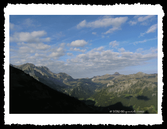 Paysage vu du sentier panoramique d'Anselme-Suisse